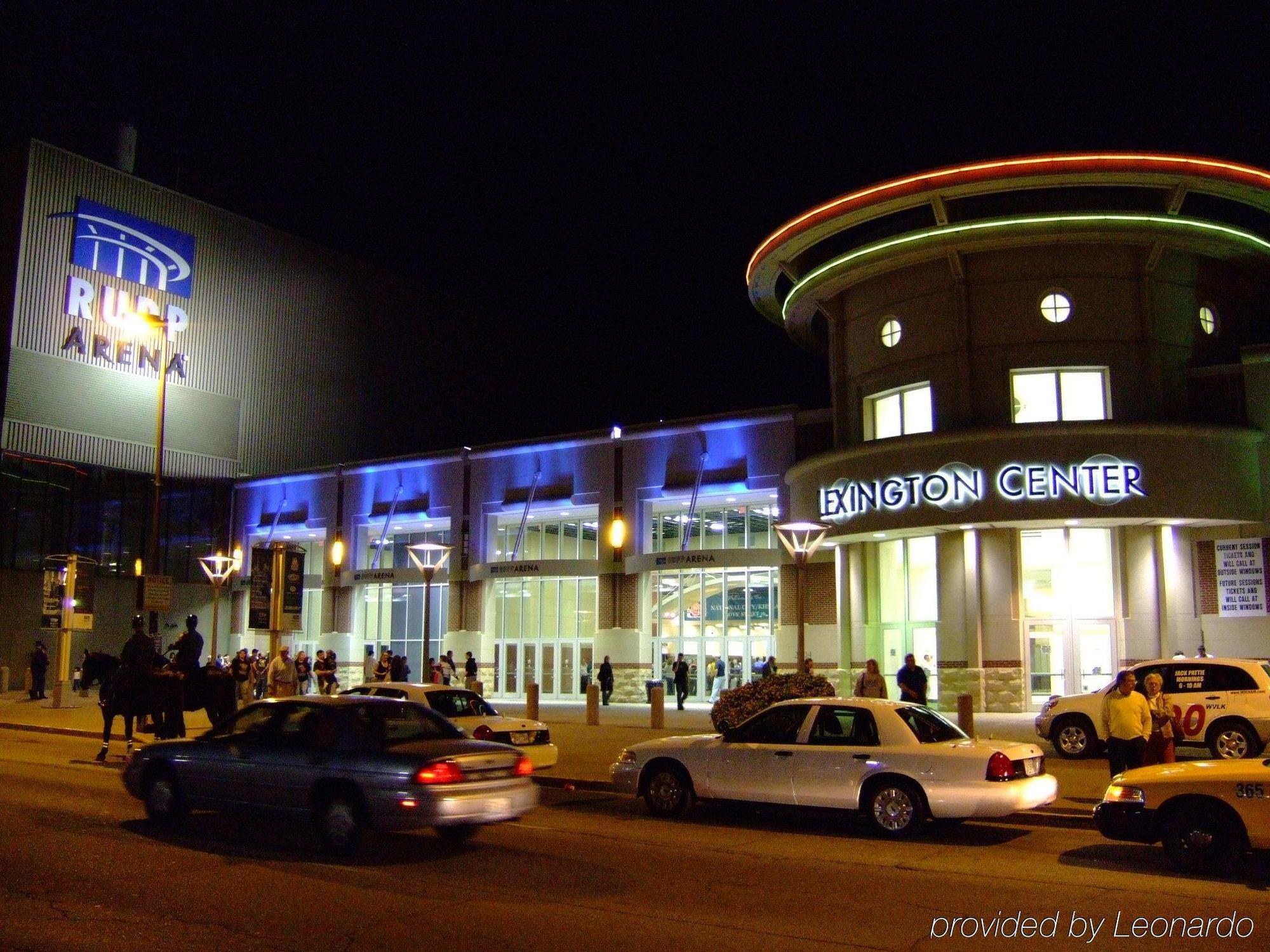 Holiday Inn Express Hotel & Suites Lexington-Downtown University By Ihg Ngoại thất bức ảnh